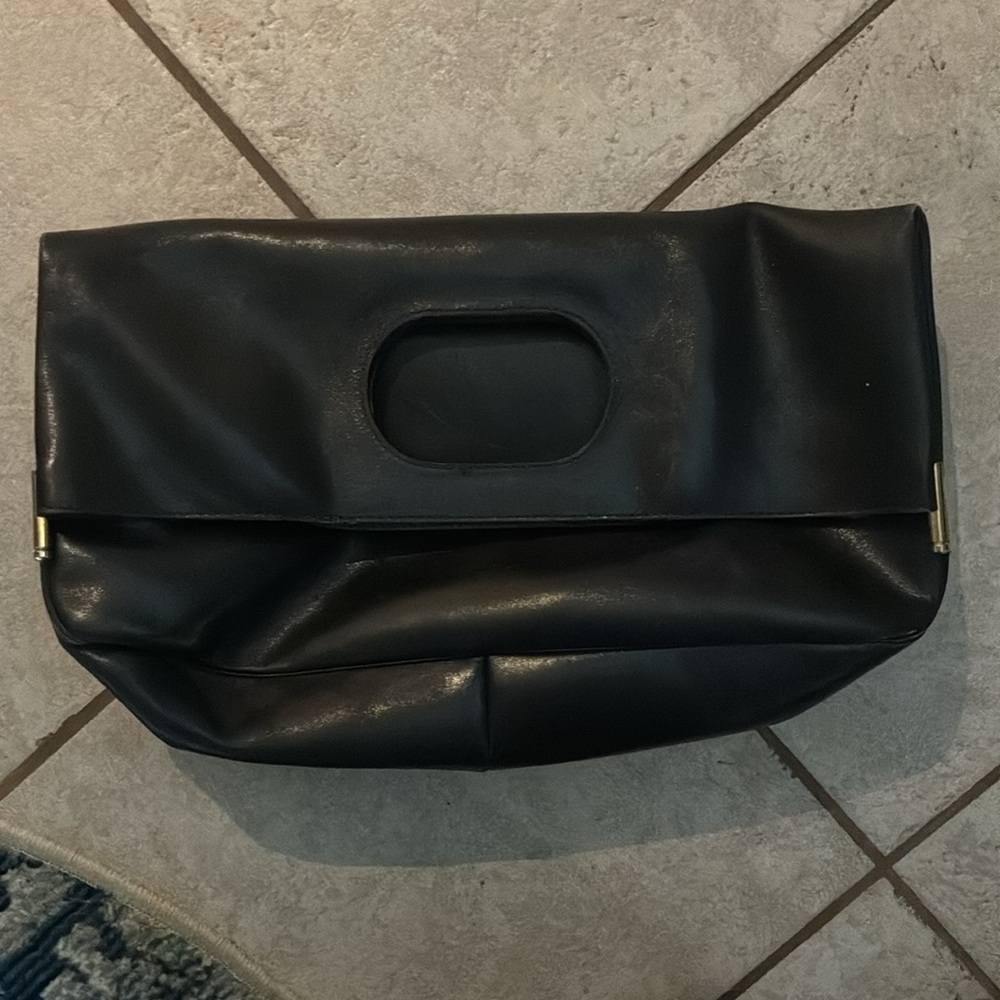 Vintage leather purse in black (Holt Renfrew)